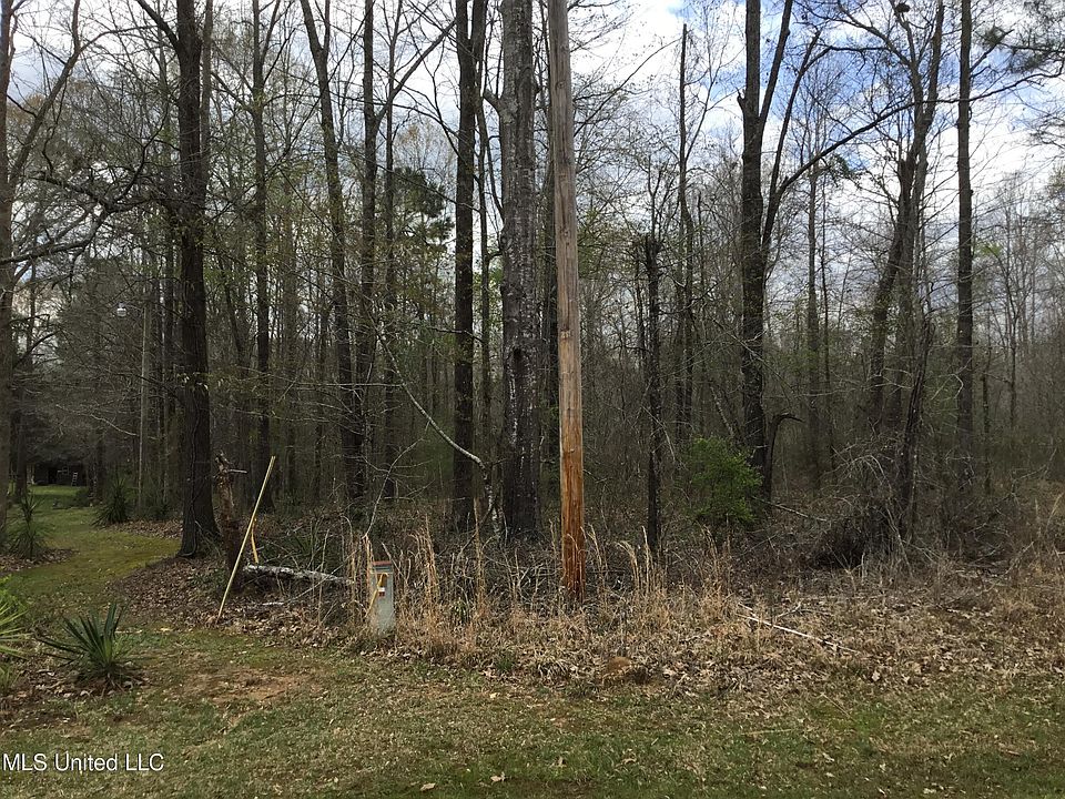 2nd image of 0 Sleepy Hollow Rd Lot 17
