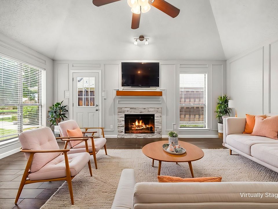 1st image of 2029 Falcon Ridge Dr #A