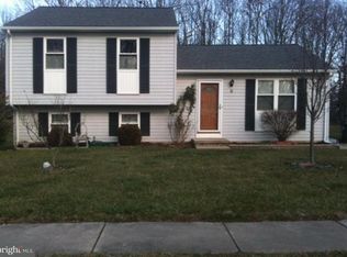 9 Julie Ln, Newark, DE 19711