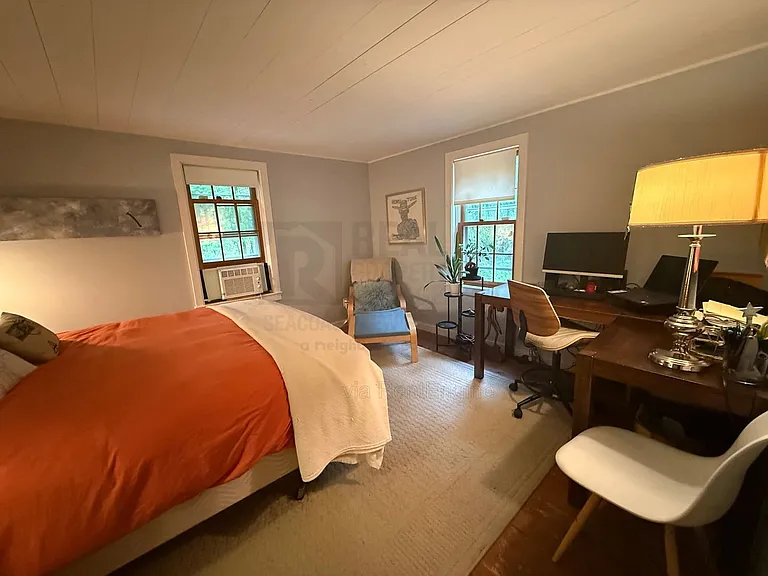 11 Hobbs Rd — Photo 10