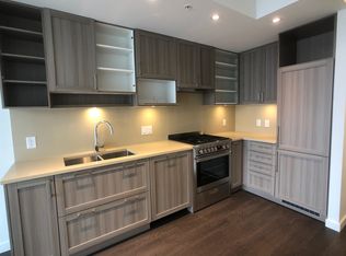 5470 Ormidale St #3202, Vancouver, BC V5R 0G6