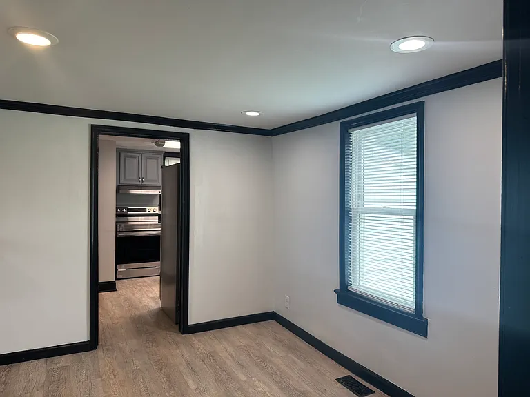 Living room and recess lighting