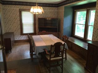 1545 Wood Rd, Cleveland Heights, OH 44121