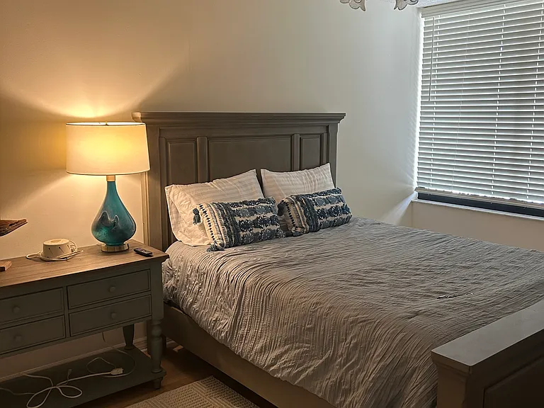 Second bedroom