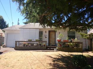 9317 30th Ave SW, Seattle, WA 98126