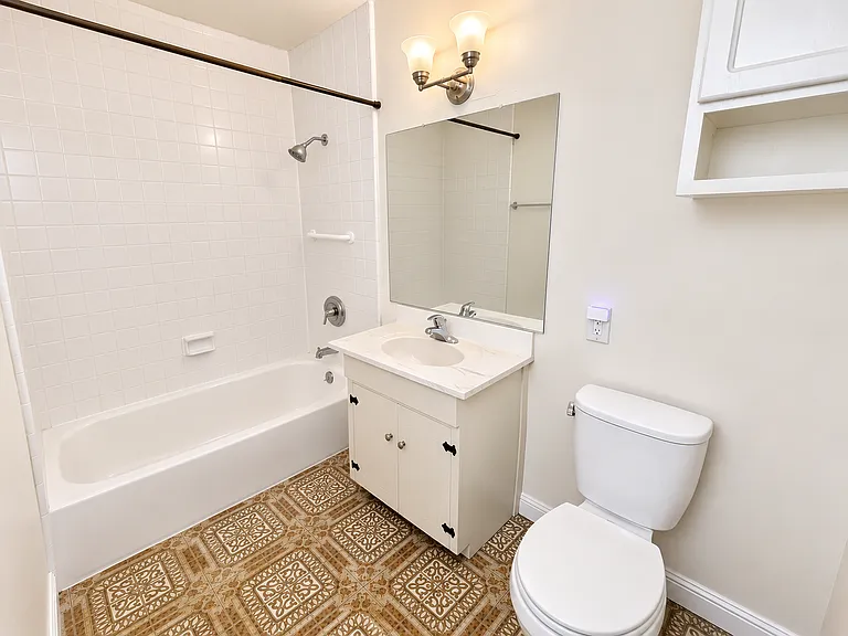 4027.5 Park Blvd #4027.5 — Photo 6