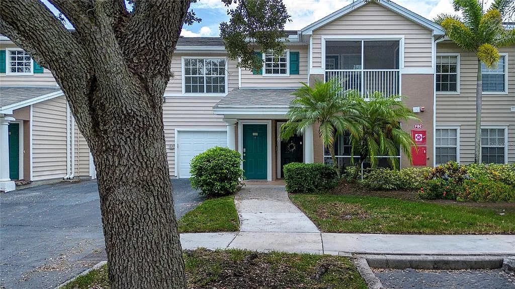 2 bed, 2.0 bath, 1080 sqft, $1,750 — Photo 1