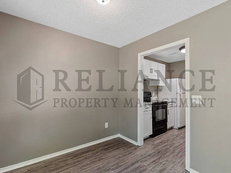1526 E Fortuna St — Photo 12