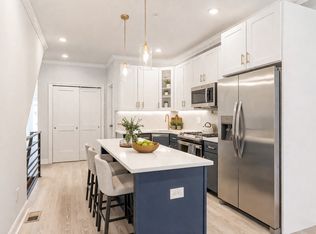 1006 S 19th St #1, Philadelphia, PA 19146