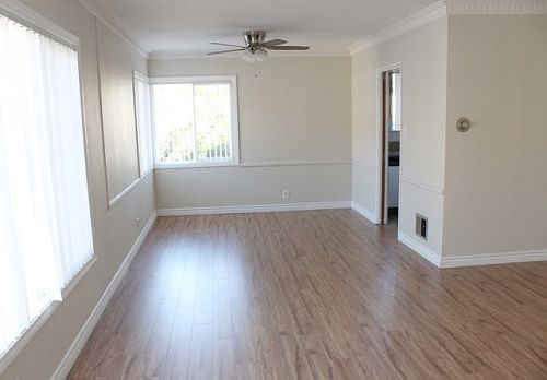4th image of 1845 Garfield Pl APT 8