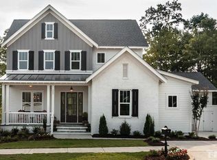 405 Rambling Oaks Ln, Holly Springs, NC 27540