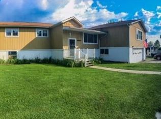 12 Skyvue Dr, Wheeling, WV 26003