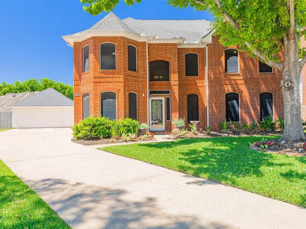 15831 Cade Ct, Houston, TX 77095