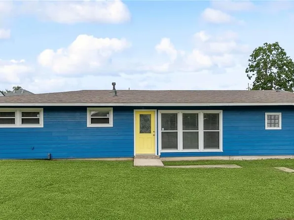 4966 Gallier Dr, New Orleans, LA 70126
