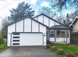 7321 SW 52nd Ave, Portland, OR 97219