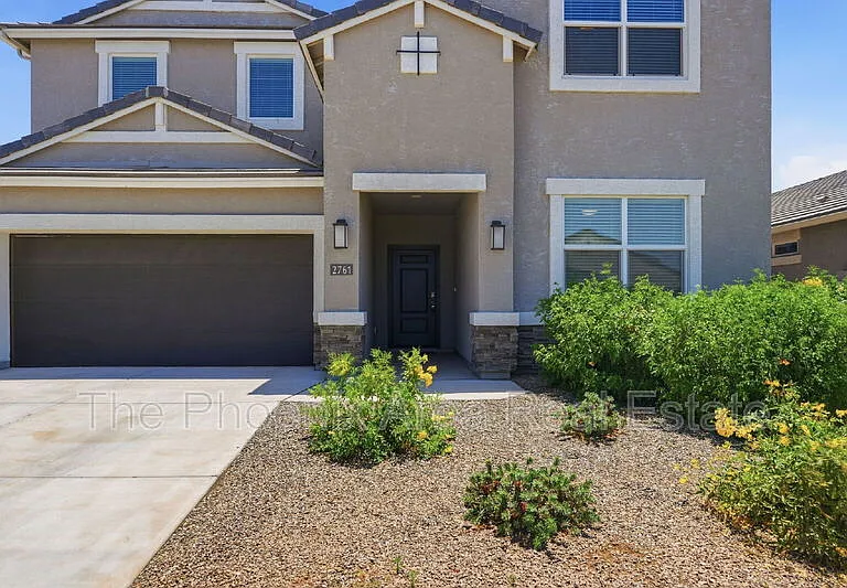 2761 W Seaver Ave — Photo 38