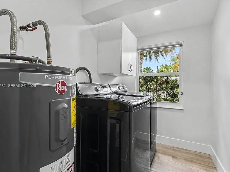 2317 SW 34th Ave — Photo 21