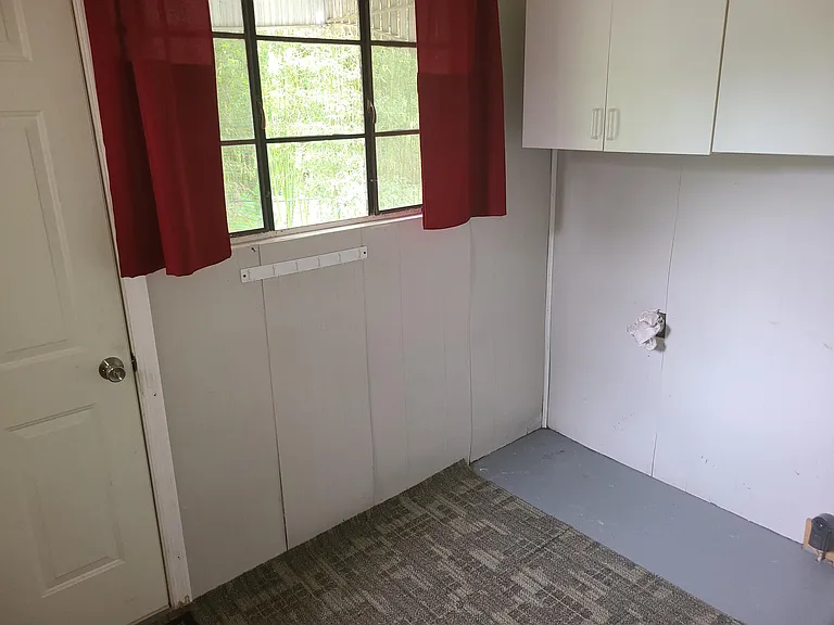 381 Mountview Ct SE — Photo 5