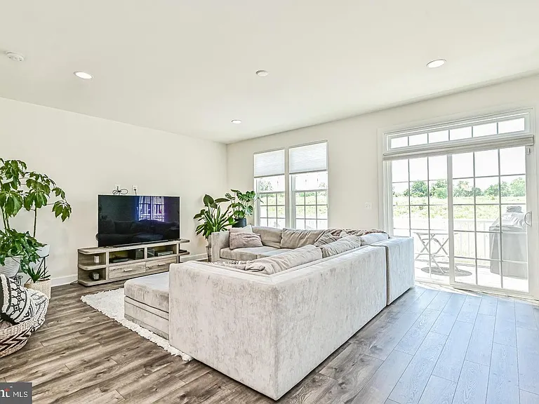 13821 Litespeed Way — Photo 12