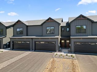 675 Tulare Ter, Newport, MN 55055