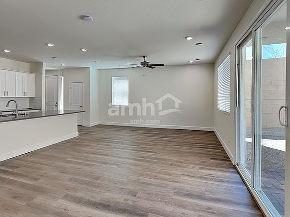 5th image of 10395 Bishops Cap St
