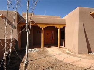 21 Thundercloud Rd, Santa Fe, NM 87506