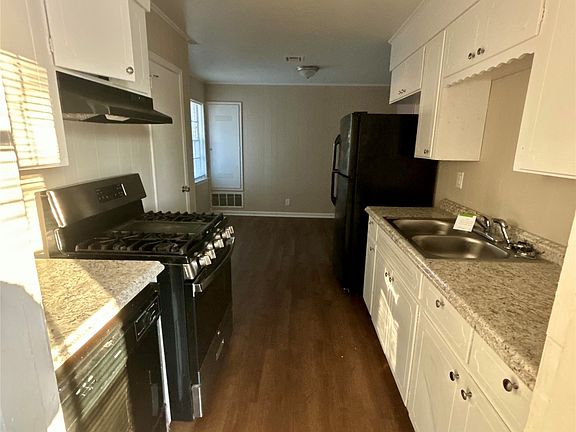 5th image of 3238 Elsberry Rd