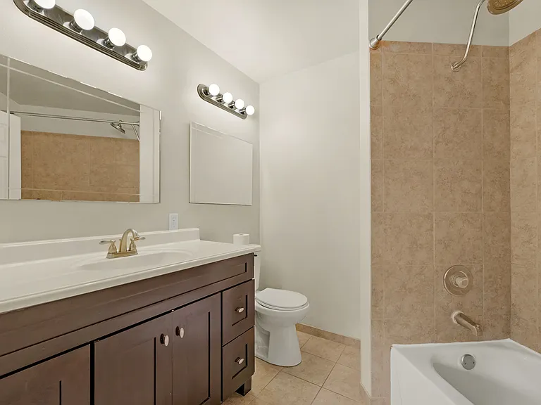 1201 35th Ct SE — Photo 12