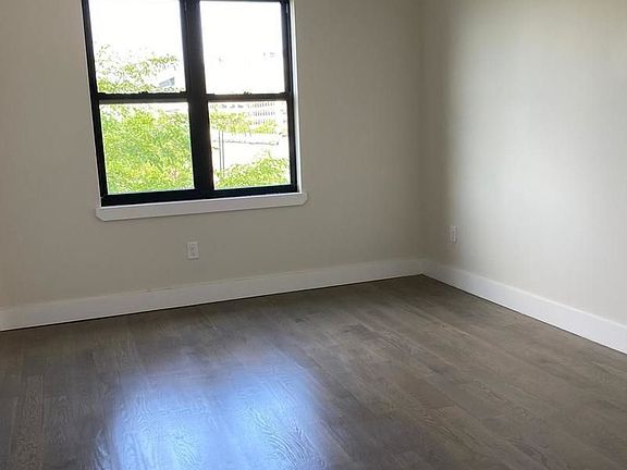 3rd image of 1283 Nostrand Ave #1