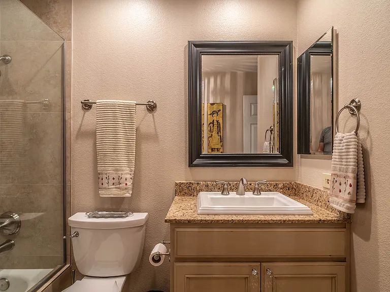 110 Trento Cir — Photo 26