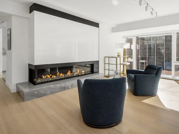 135 West 52nd Street image 4 of 23