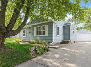 5808 Clark St, Des Moines, IA 50311