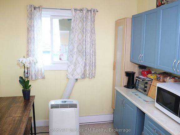 5th image of 119 Nassau St