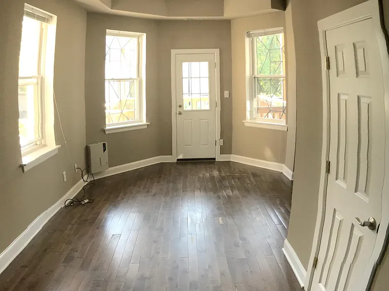 1820 W Girard Ave #2 — Photo 24