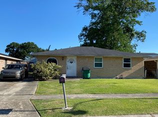 2772 Jimmie Dean Dr, Marrero, LA 70072