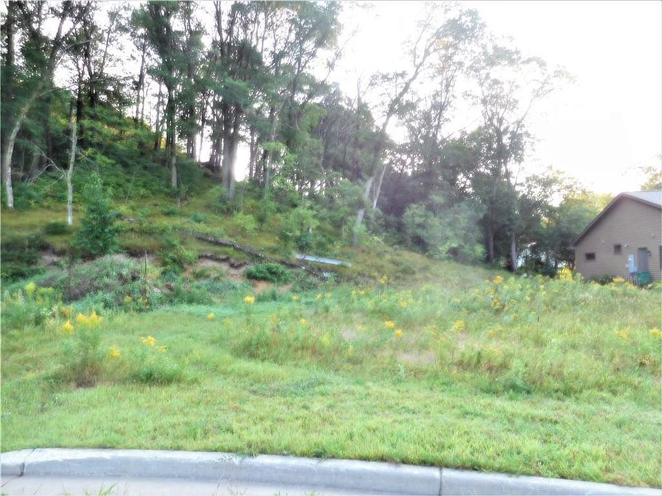 2nd image of 2227 Camden Court