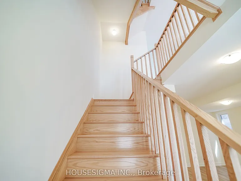 66 Robert Eaton Ave — Photo 13