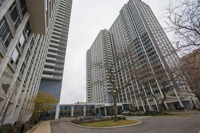 1st image of 4250 N Marine Dr APT 2613