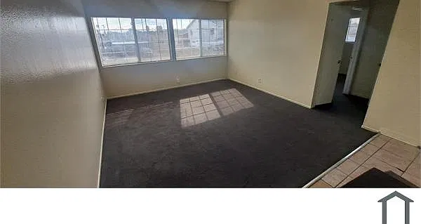 2 bed, 850 sqft, $2,061 — Photo 1