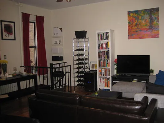 Rented by Magnone Real Estate | media 41
