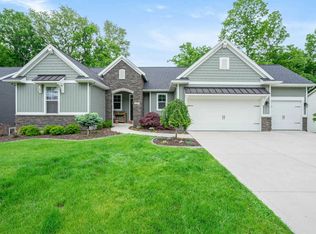 4269 Unity Dr, Hudsonville, MI 49426