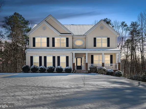 2813 Mossy Oak Ln, Huntingtown, MD 20639