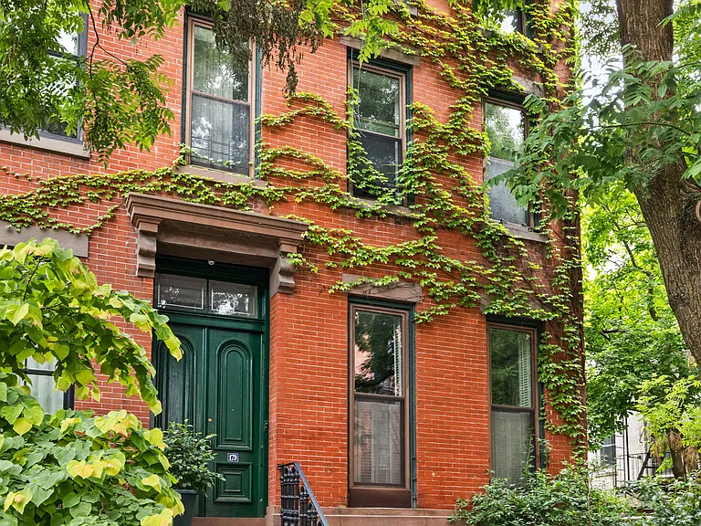 179 Warren St #2 — Photo 10
