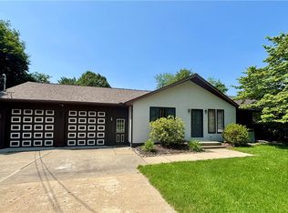 2105 Pulaski Rd, New Castle, PA 16105