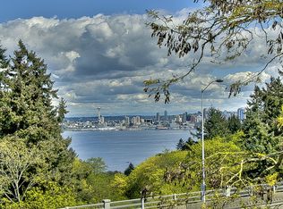 2606D Walnut Ave SW, Seattle, WA 98116