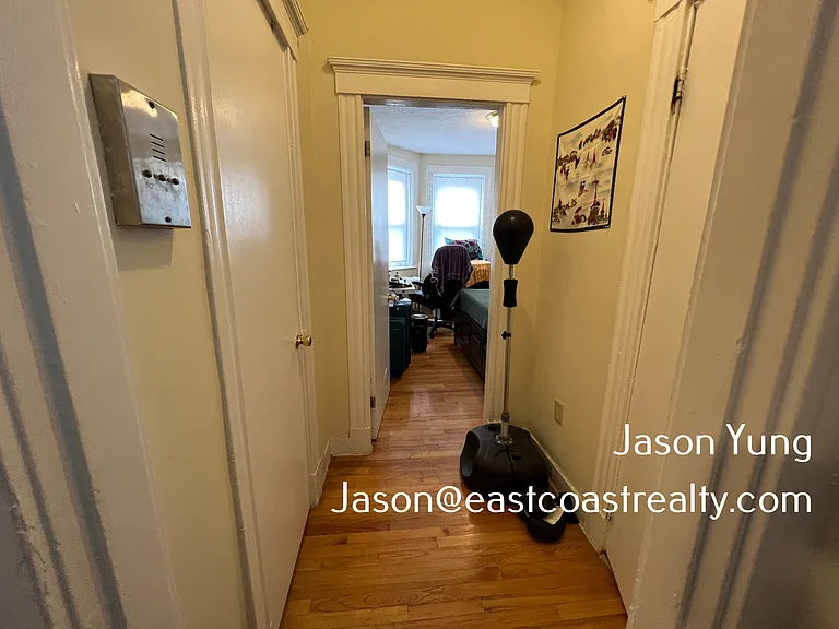 237 Kelton St #10 — Photo 16