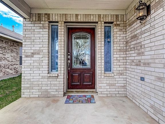 Welcome to 14741 Jewel Meadow Dr.