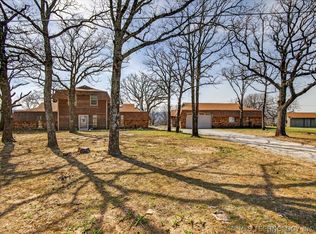 3801 E Mountain Rd, Bartlesville, OK 74003