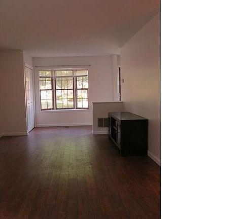 Living Room - Front to Back