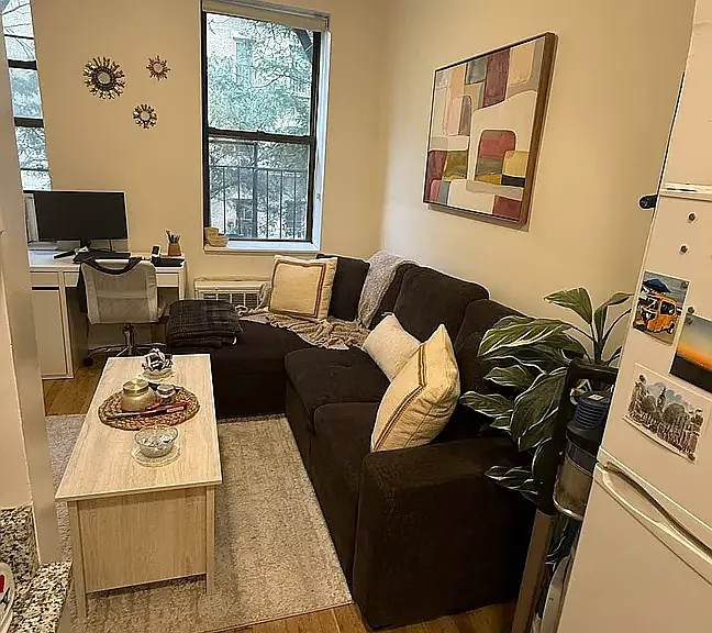 406 E 64th St #8 — Photo 5